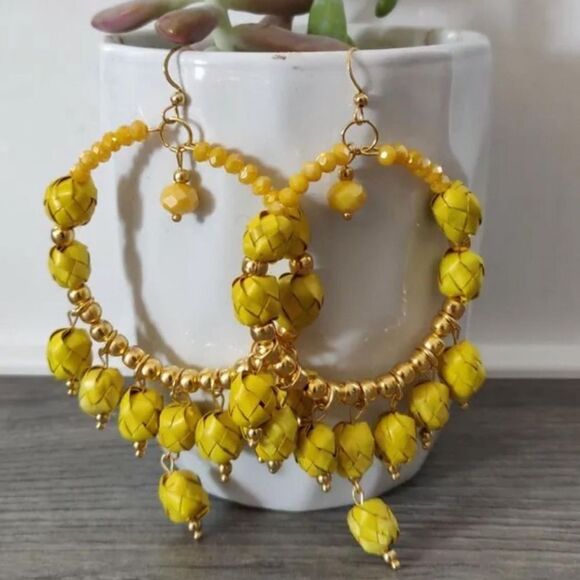 Gold plated Yellow and Gold Palm Beaded Hoop handmade Artesanal Earrings - Picture 1 of 7